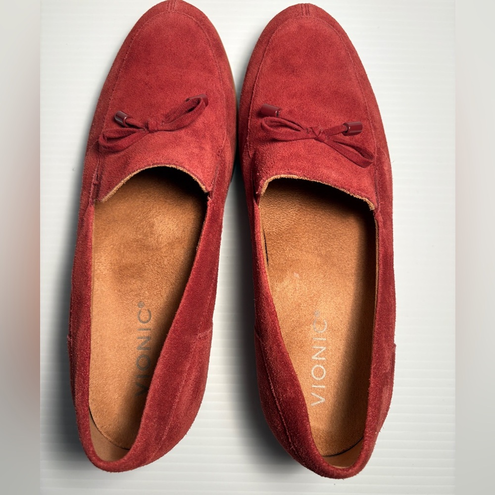 NWOT Vionic Comfort Suede Loafers 7.5 - Picture 5 of 9
